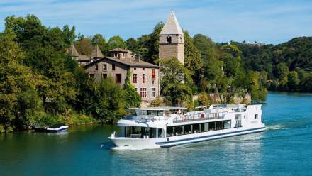 Les Bateaux Lyonnais, Lyon
